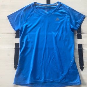 ADIDAS 🌸Sport t-shirt Size : Small